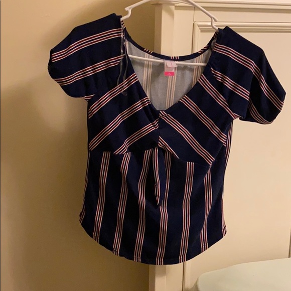 Shirt - Picture 2 of 2